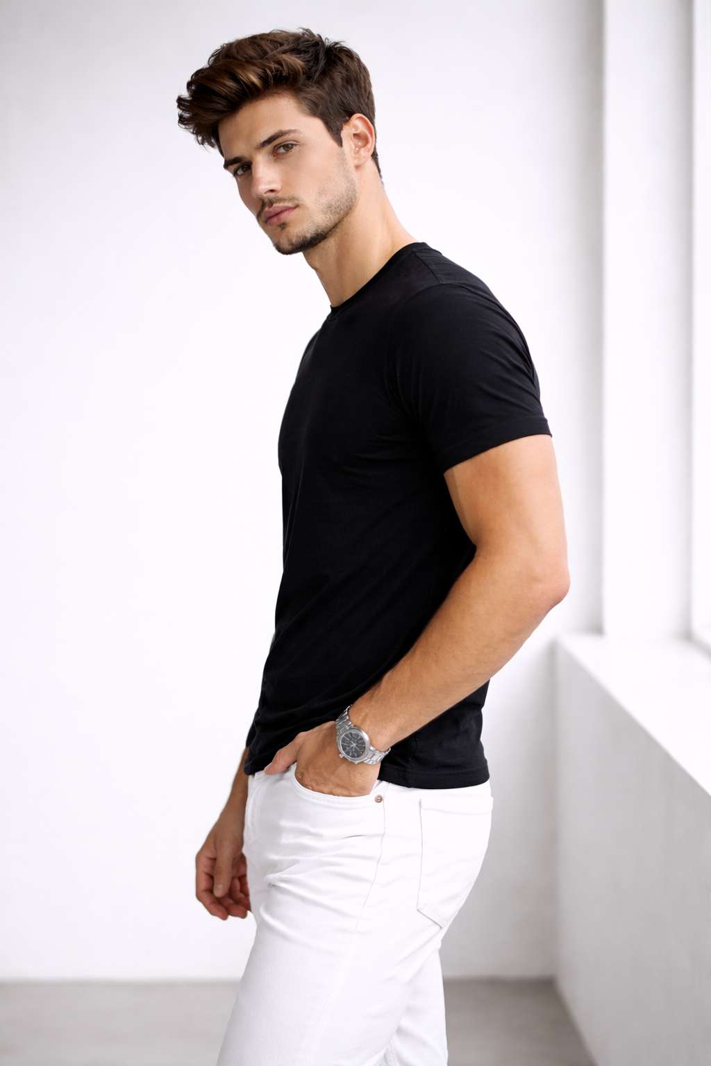 Wingpanther Plain Round Neck Black T-Shirt Regular Fit